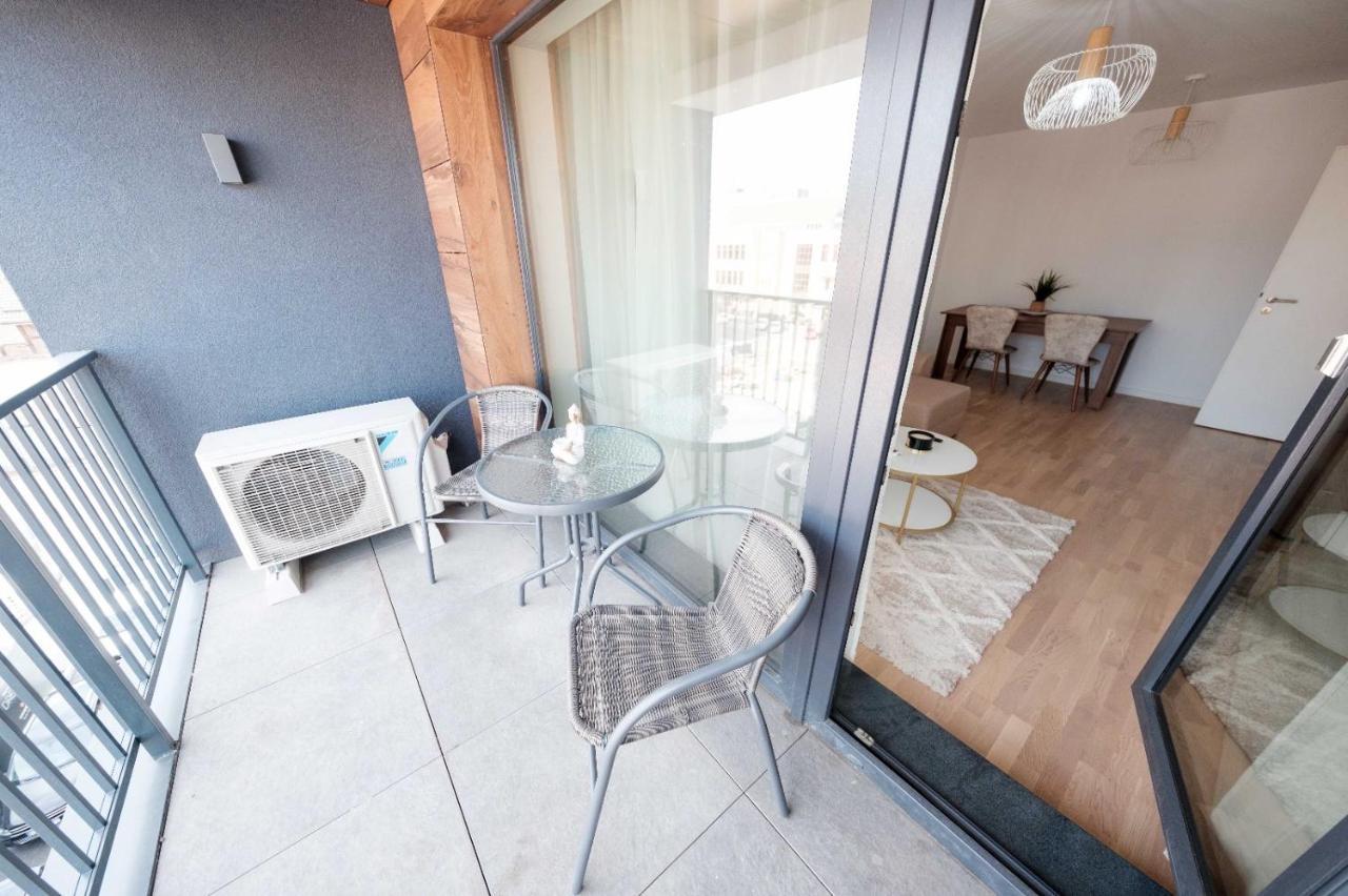 Brand New Luxury Apartment In The Heart Of ブラショフ エクステリア 写真